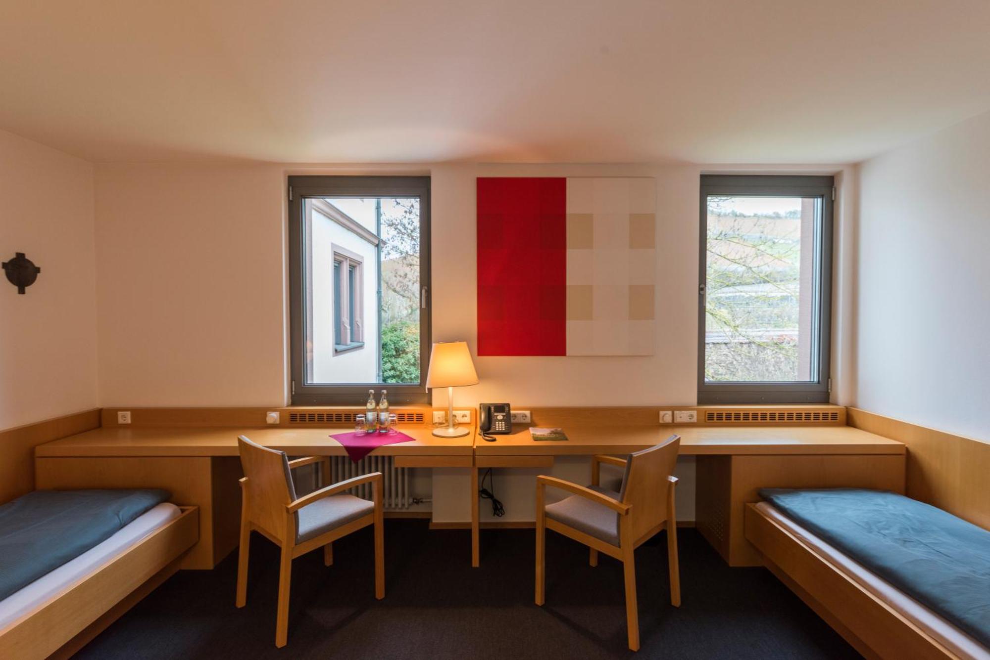 Tagungshaus Himmelspforten - Self Check-in Hotel *