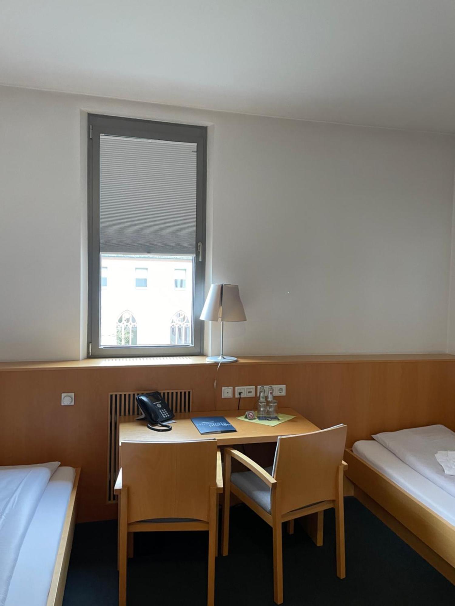 Tagungshaus Himmelspforten - Self Check-in Hotel *